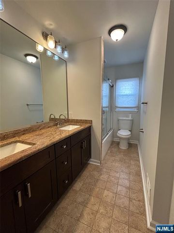 171 Truman Terrace, Paramus, NJ 07652