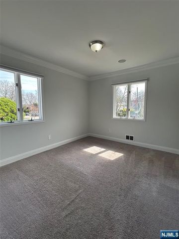 171 Truman Terrace, Paramus, NJ 07652