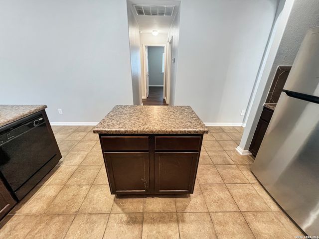 9242 Mare Country, San Antonio, TX 78254