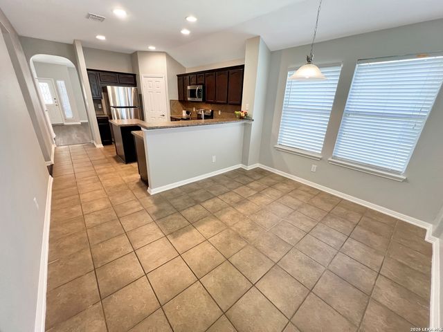 9242 Mare Country, San Antonio, TX 78254