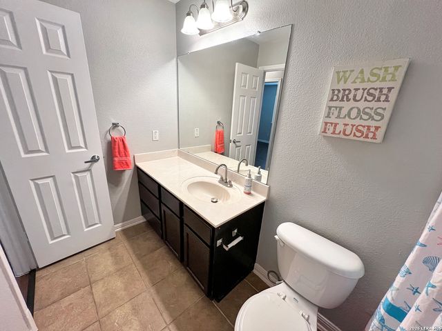 9242 Mare Country, San Antonio, TX 78254