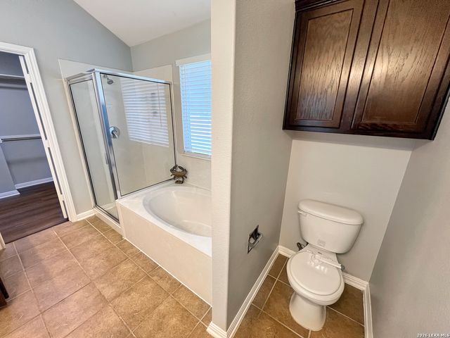 9242 Mare Country, San Antonio, TX 78254