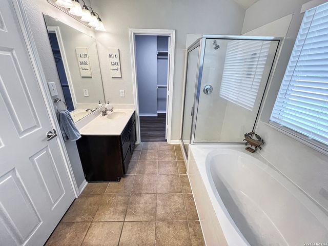 9242 Mare Country, San Antonio, TX 78254