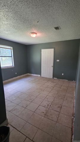306 Teresa Lane, Lonoke, AR 72086