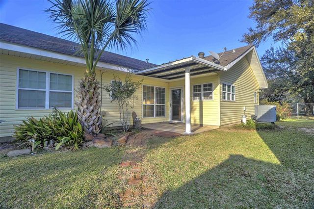 2206 Greenlawn St Street, Lake Charles, LA 70607