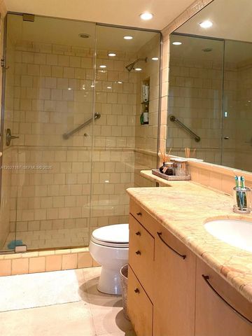 1121 Crandon Blvd D1007 D1007, Key Biscayne, FL 33149
