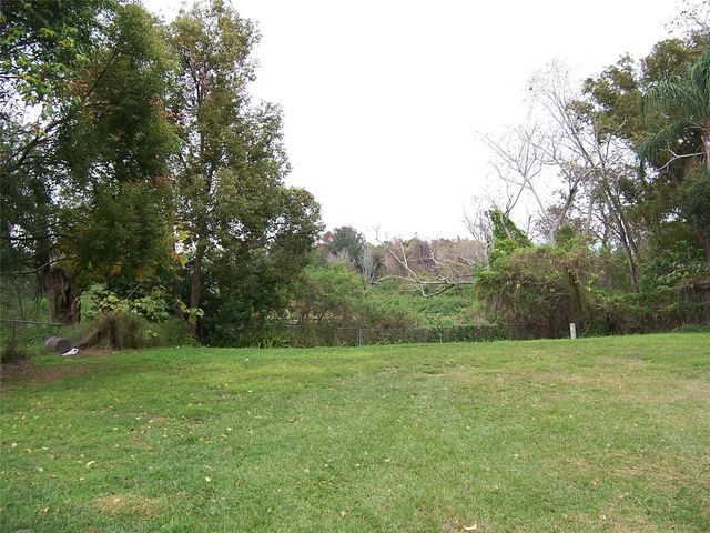 905 N PINE HILLS ROAD, Orlando, FL 32808