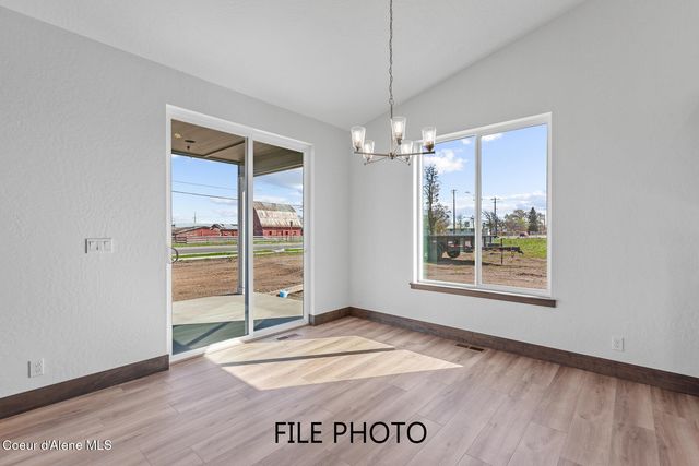 4475 E Savea LN, Post Falls, ID 83854