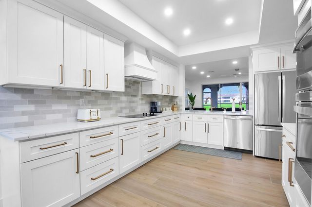 201 Ryder Cup Circle S, Palm Beach Gardens, FL 33418