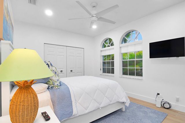 201 Ryder Cup Circle S, Palm Beach Gardens, FL 33418