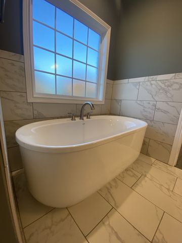 557 Dexter Dr, Clarksville, TN 37043