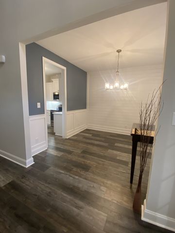 557 Dexter Dr, Clarksville, TN 37043