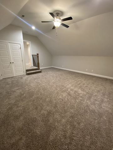 557 Dexter Dr, Clarksville, TN 37043