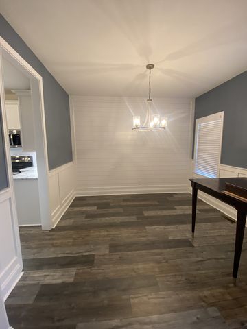 557 Dexter Dr, Clarksville, TN 37043