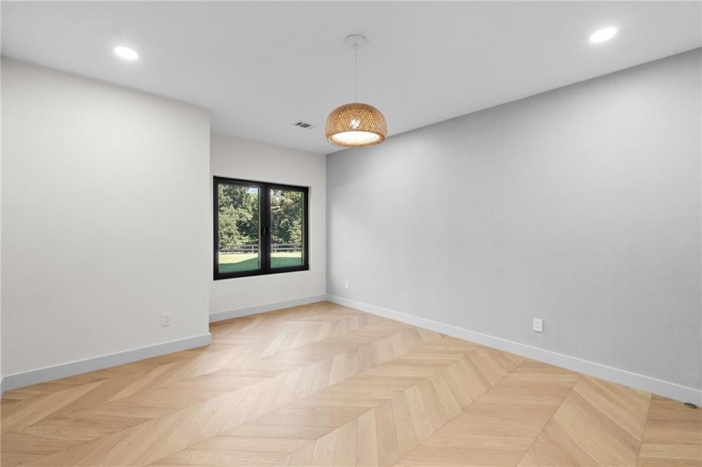 Image 51 of property listing at 14735 Wood Road, Milton, GA 30004