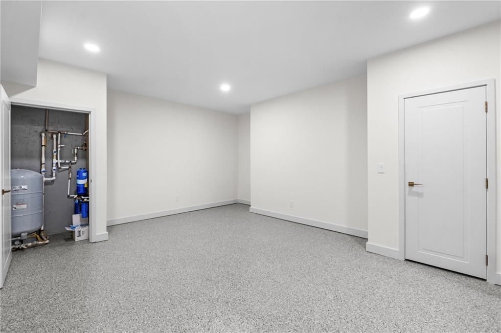 Image 56 of property listing at 14735 Wood Road, Milton, GA 30004