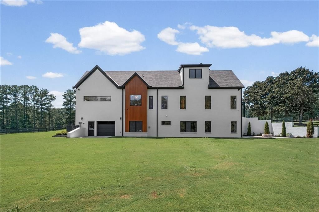 Image 69 of property listing at 14735 Wood Road, Milton, GA 30004
