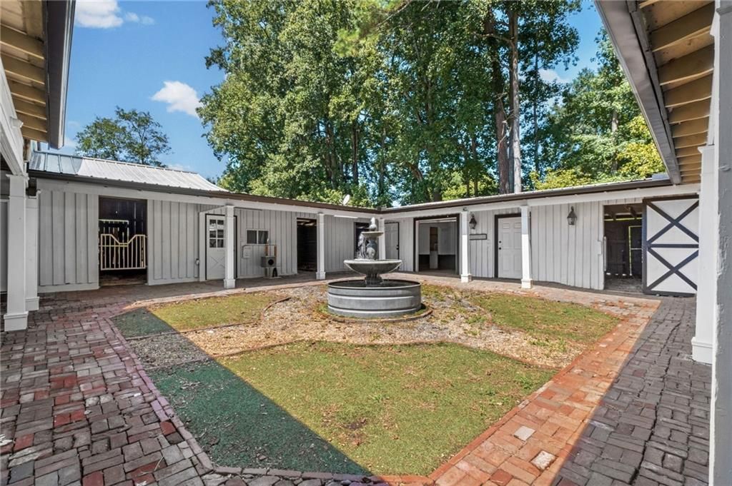 Image 71 of property listing at 14735 Wood Road, Milton, GA 30004