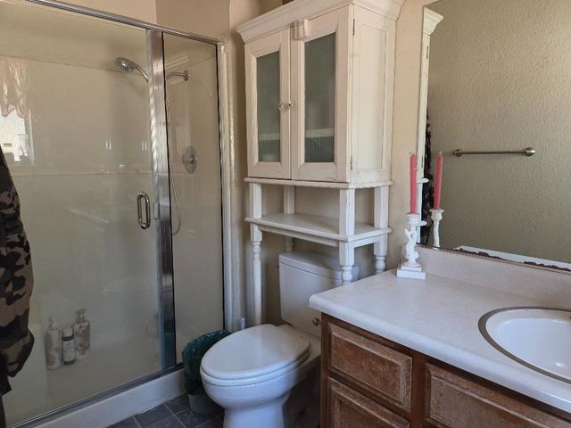 1893 Berkesey Dr, Valley Springs, CA 95252