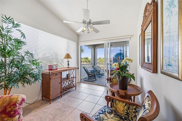 115 WOODBRIDGE DRIVE 201, Venice, FL 34293