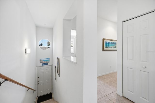 115 WOODBRIDGE DRIVE 201, Venice, FL 34293