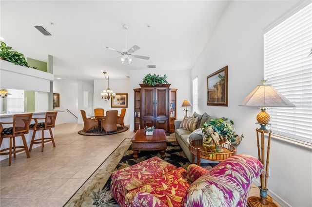 115 WOODBRIDGE DRIVE 201, Venice, FL 34293