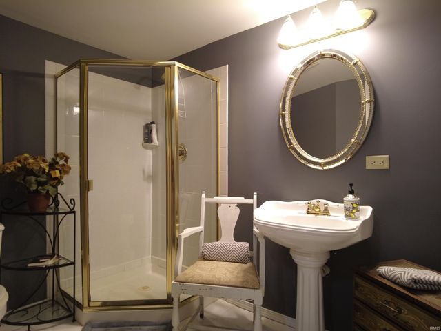 4954 E Bayfront Court, Monticello, IN 47960