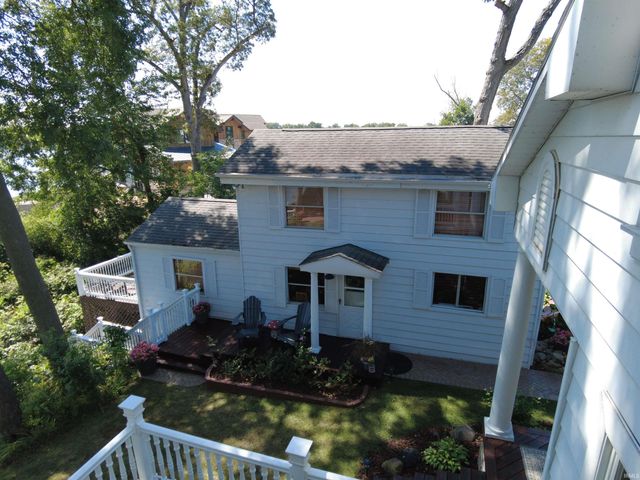 4954 E Bayfront Court, Monticello, IN 47960