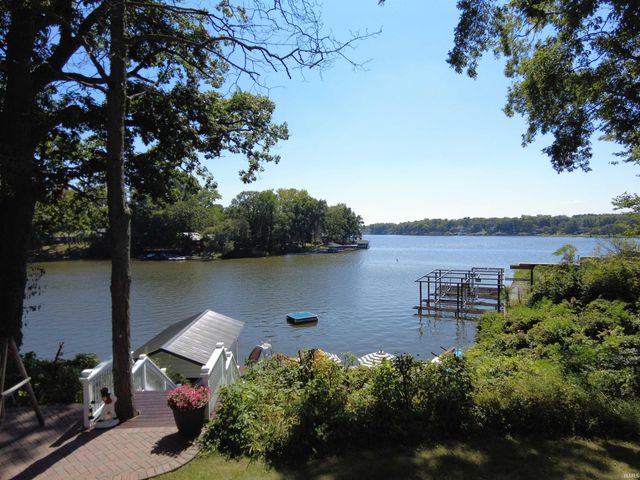 4954 E Bayfront Court, Monticello, IN 47960