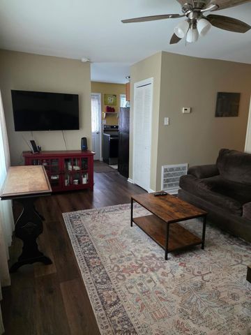 498 Murray Avenue, Columbus, OH 43204