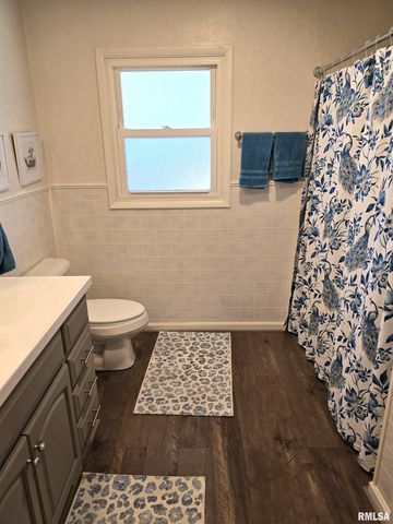 4 CRIMSON Court, Pekin, IL 61554