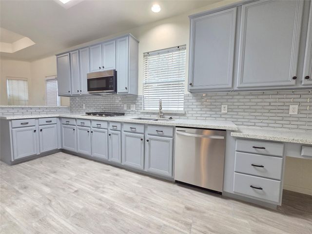 31330 Capella Circle, Tomball, TX 77375