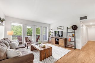 21 Vaughns Gap Rd Apt 88F, Nashville, TN 37205