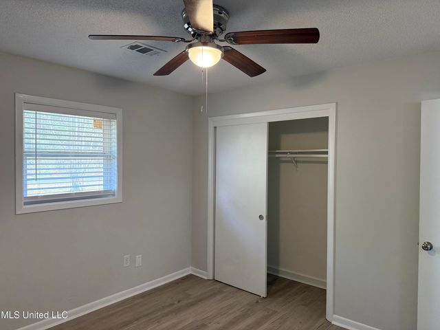 2513 Knox Street, Gulfport, MS 39503