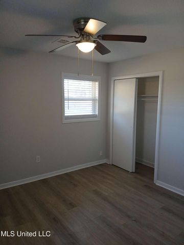 2513 Knox Street, Gulfport, MS 39503