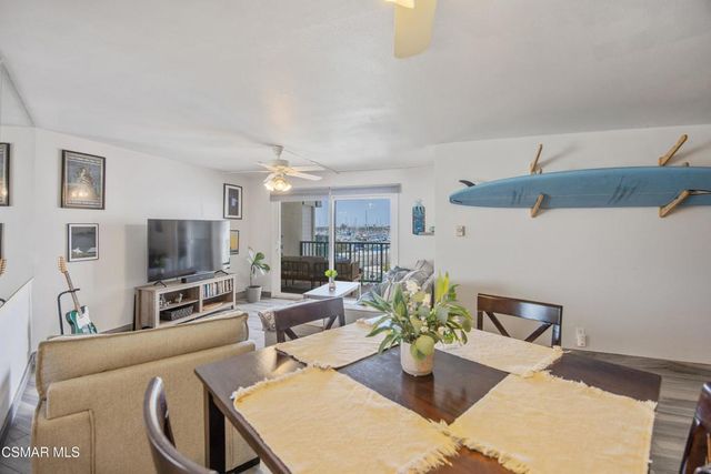 2901 Peninsula Road 232, Oxnard, CA 93035