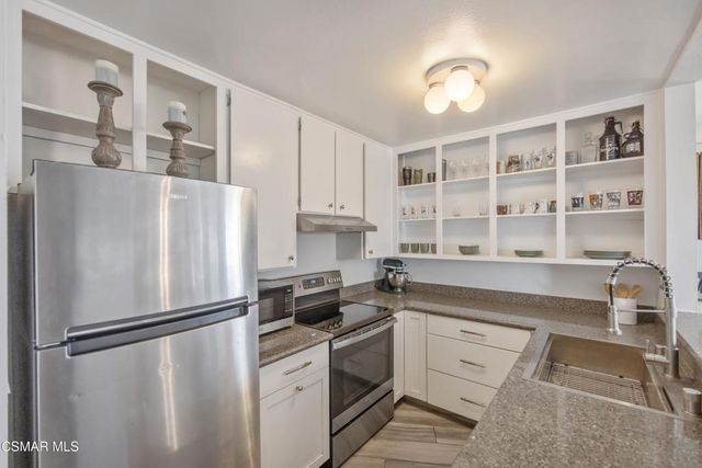 2901 Peninsula Road 232, Oxnard, CA 93035