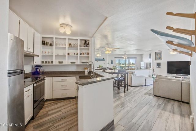 2901 Peninsula Road 232, Oxnard, CA 93035