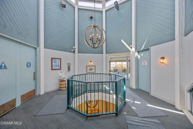 2901 Peninsula Road 232, Oxnard, CA 93035