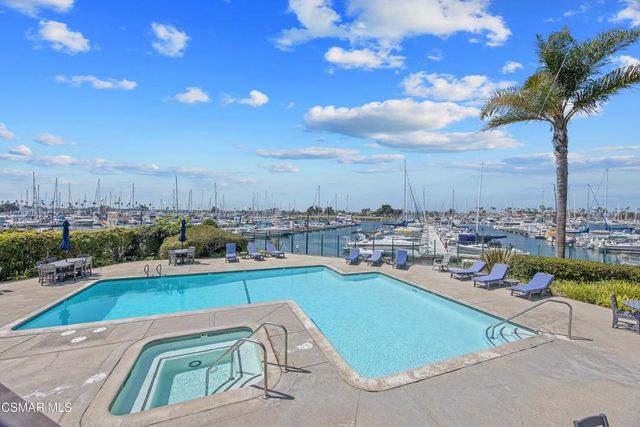 2901 Peninsula Road 232, Oxnard, CA 93035