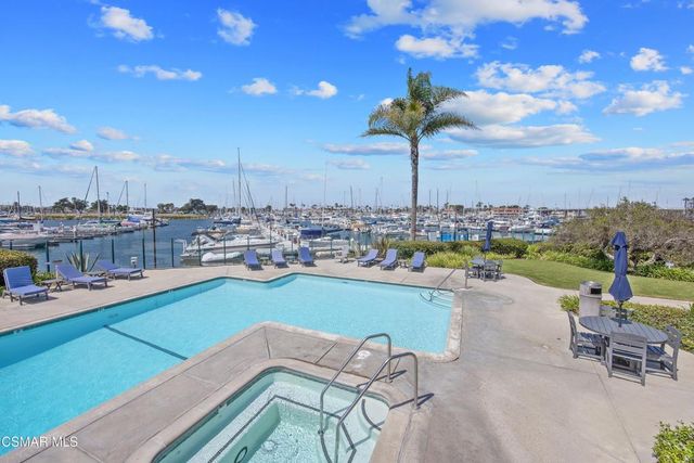 2901 Peninsula Road 232, Oxnard, CA 93035