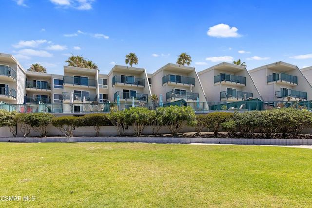 2901 Peninsula Road 232, Oxnard, CA 93035