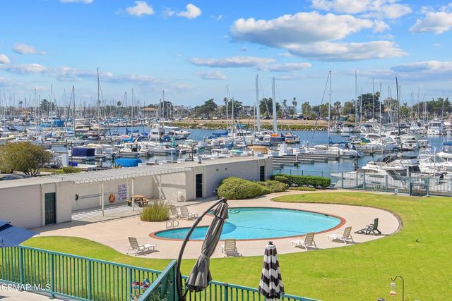 2901 Peninsula Road 232, Oxnard, CA 93035