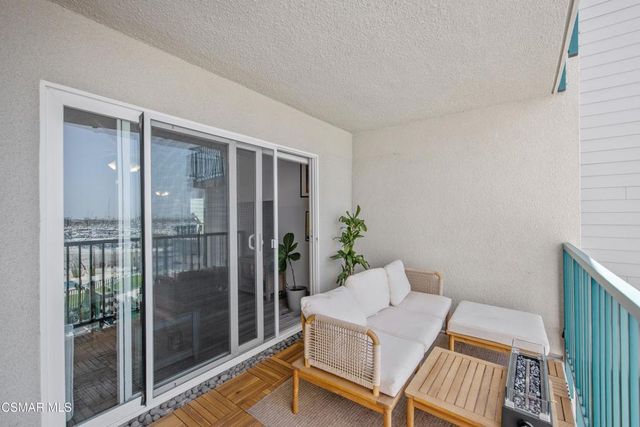 2901 Peninsula Road 232, Oxnard, CA 93035