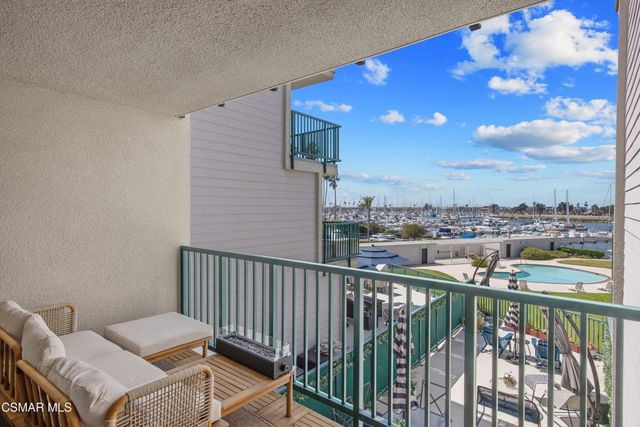 2901 Peninsula Road 232, Oxnard, CA 93035