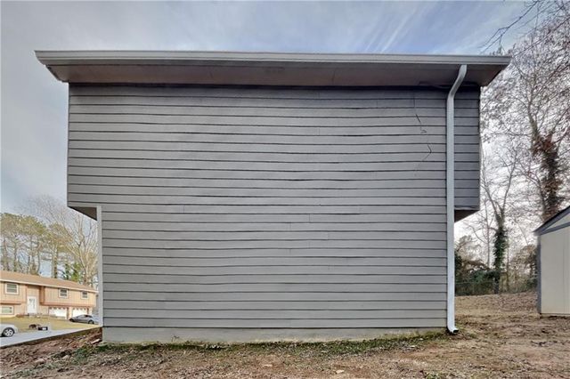 3919 Valley Brook Road, Snellville, GA 30039