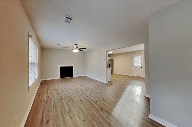 3919 Valley Brook Road, Snellville, GA 30039