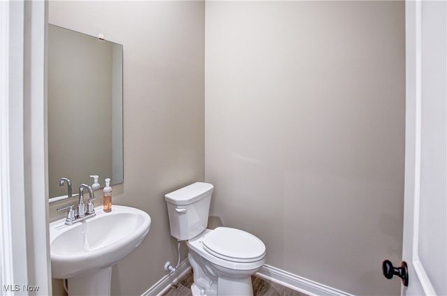 5843 Marcella Way, North Ridgeville, OH 44039