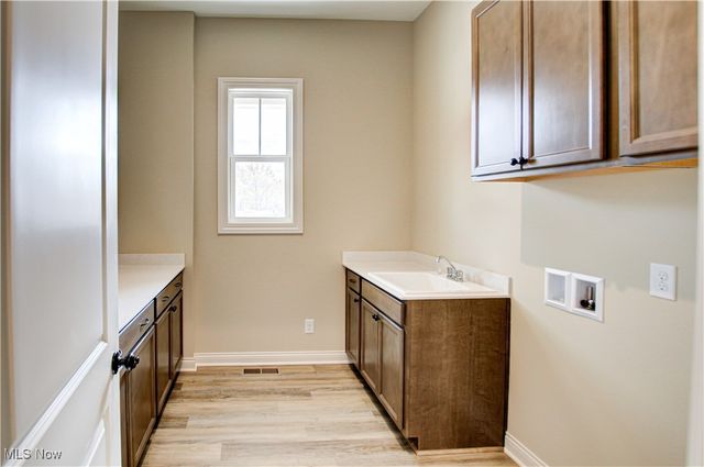 5843 Marcella Way, North Ridgeville, OH 44039