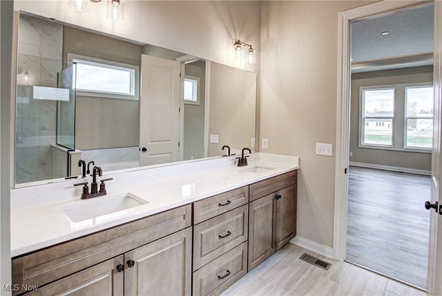 5843 Marcella Way, North Ridgeville, OH 44039